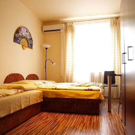 Top Apartment Budapest Exterior photo